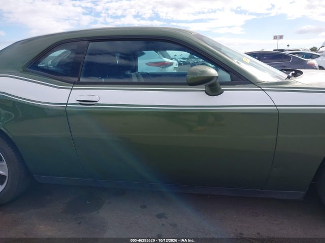 46283529 :رقم المزاد ، 2C3CDZAG1MH546992 vin ، 2021 Dodge Challenger Sxt مزاد بيع