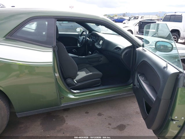 46283529 :رقم المزاد ، 2C3CDZAG1MH546992 vin ، 2021 Dodge Challenger Sxt مزاد بيع
