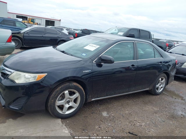 2014 Toyota Camry Hybrid Le მანქანა იყიდება აუქციონზე, vin: 4T1BD1FK2EU108255, აუქციონის ნომერი: 46283544