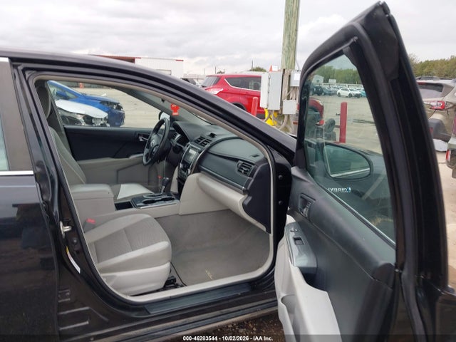 2014 Toyota Camry Hybrid Le მანქანა იყიდება აუქციონზე, vin: 4T1BD1FK2EU108255, აუქციონის ნომერი: 46283544
