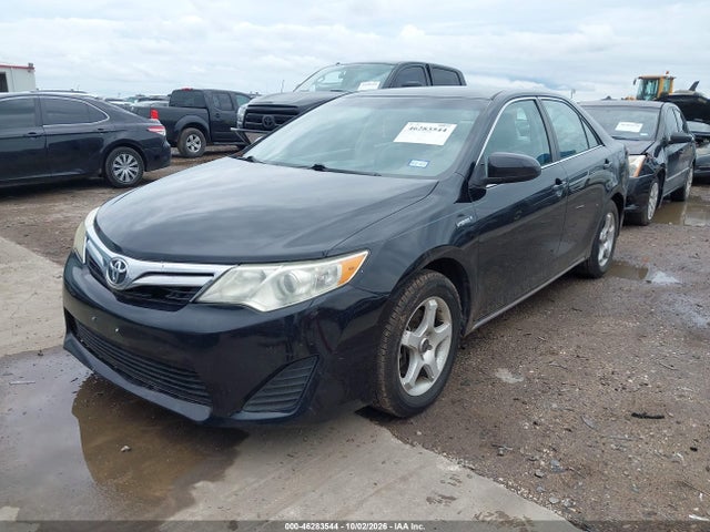 2014 Toyota Camry Hybrid Le მანქანა იყიდება აუქციონზე, vin: 4T1BD1FK2EU108255, აუქციონის ნომერი: 46283544