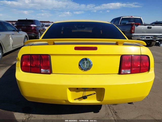 46283552 :رقم المزاد ، 1ZVFT80N855220554 vin ، 2005 Ford Mustang V6 Deluxe/v6 Premium مزاد بيع