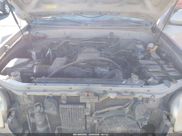 Продажа на аукционе авто 2002 Toyota Sequoia Limited V8, vin: 5TDZT38A42S065396, номер лота: 46283562