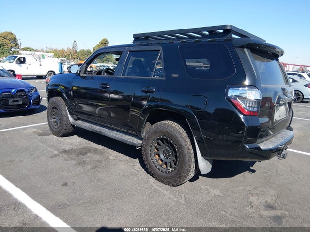 Toyota 4runner Sr5 Premium 2018 JTEZU5JR2J5182600 Image 3