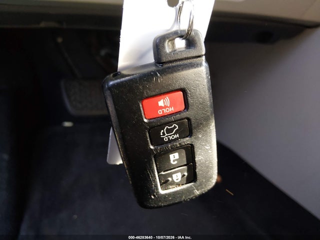 Продаж на аукціоні авто 2016 Toyota Highlander Xle V6, vin: 5TDJKRFH2GS325725, номер лоту: 46283640