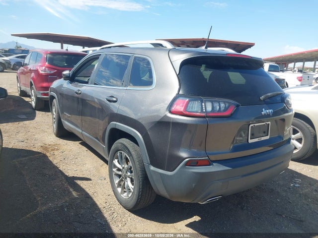 46283659 :رقم المزاد ، 1C4PJLLN3KD119497 vin ، 2019 Jeep Cherokee Latitude Plus Fwd مزاد بيع