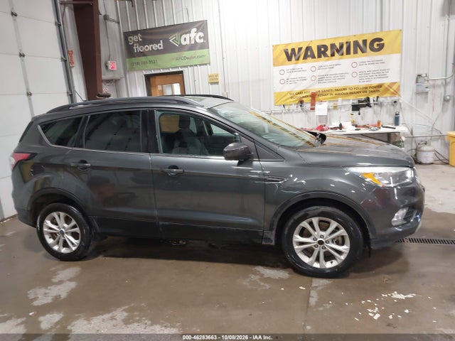 2018 Ford Escape Se მანქანა იყიდება აუქციონზე, vin: 1FMCU9GD4JUA85753, აუქციონის ნომერი: 46283663