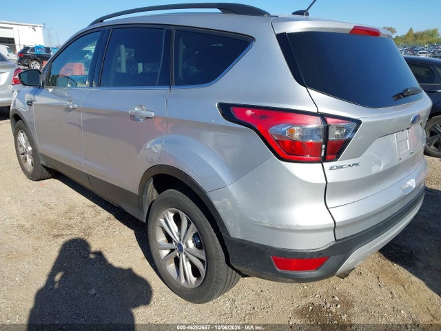 2017 Ford Escape Se მანქანა იყიდება აუქციონზე, vin: 1FMCU9GD5HUE93141, აუქციონის ნომერი: 46283667