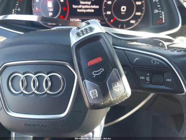 46283786 :رقم المزاد ، WA1VAAF77HD022458 vin ، 2017 Audi Q7 3.0t Premium مزاد بيع