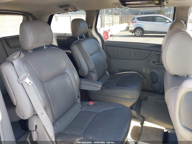 Aukcja sprzedaży 2004 Toyota Sienna Xle, vin: 5TDZA22C84S218732, numer aukcji: 46283828