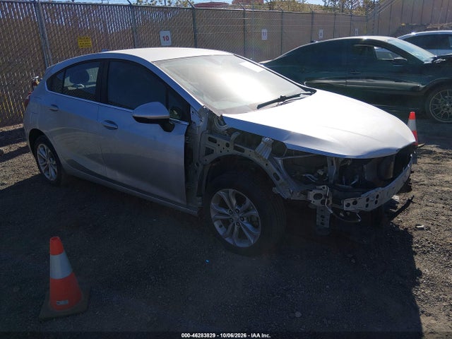 2019 Chevrolet Cruze Lt მანქანა იყიდება აუქციონზე, vin: 3G1BE6SM8KS531352, აუქციონის ნომერი: 46283829
