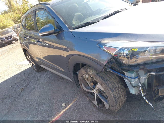 Продажа на аукционе авто 2018 Hyundai Tucson Value, vin: KM8J3CA26JU716890, номер лота: 46283853