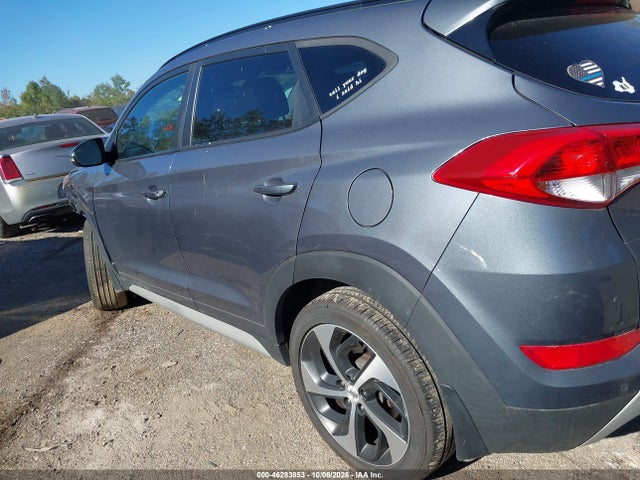 Продажа на аукционе авто 2018 Hyundai Tucson Value, vin: KM8J3CA26JU716890, номер лота: 46283853