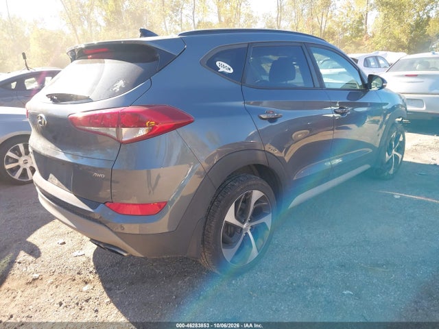 Продажа на аукционе авто 2018 Hyundai Tucson Value, vin: KM8J3CA26JU716890, номер лота: 46283853