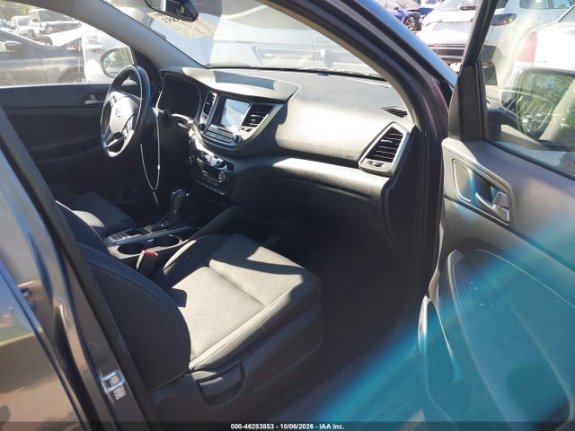 Продажа на аукционе авто 2018 Hyundai Tucson Value, vin: KM8J3CA26JU716890, номер лота: 46283853
