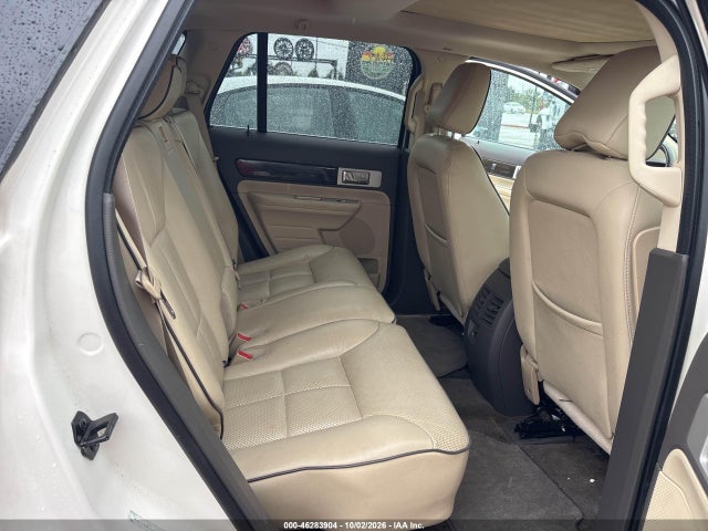 Продажа на аукционе авто 2008 Lincoln Mkx, vin: 2LMDU68C28BJ10372, номер лота: 46283904