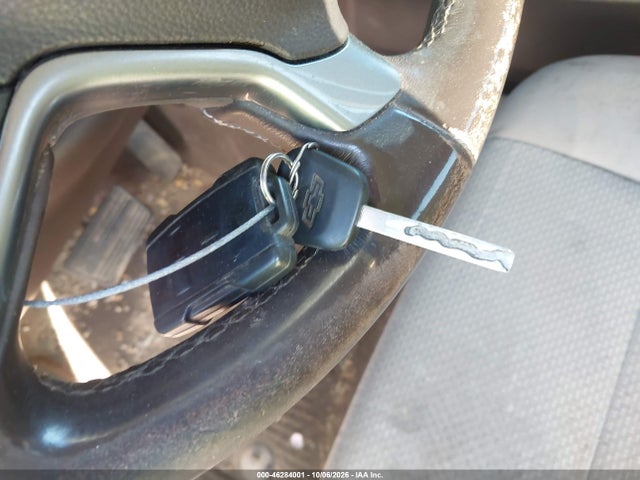 46284001 :رقم المزاد ، 3GCUKREC5HG361184 vin ، 2017 Chevrolet Silverado 1500 1lt مزاد بيع