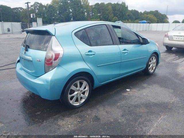 46284031 :رقم المزاد ، JTDKDTB37E1063734 vin ، 2014 Toyota Prius C Four مزاد بيع