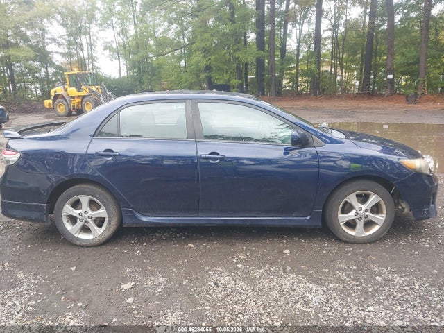 2013 Toyota Corolla S მანქანა იყიდება აუქციონზე, vin: 2T1BU4EEXDC001063, აუქციონის ნომერი: 46284055