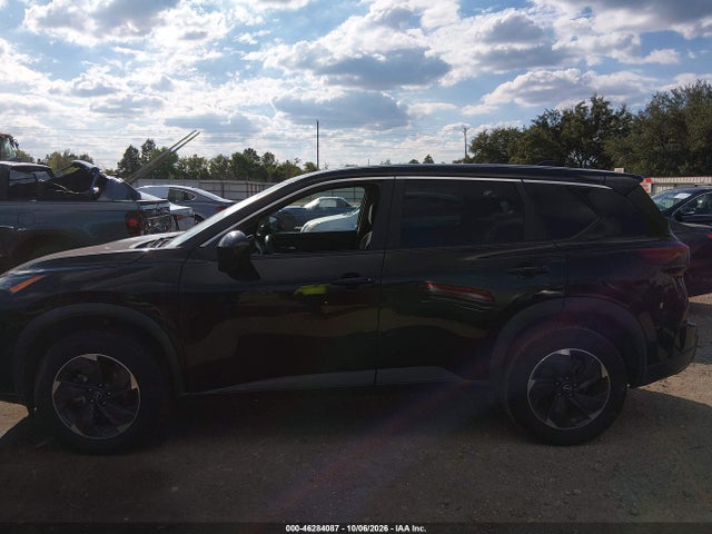 Продажа на аукционе авто 2024 Nissan Rogue Sv Fwd, vin: 5N1BT3BA8RC704414, номер лота: 46284087