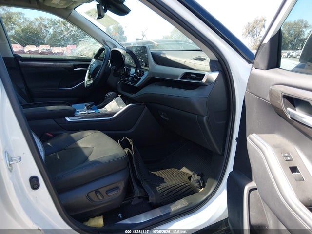 2023 Toyota Highlander Hybrid Platinum მანქანა იყიდება აუქციონზე, vin: 5TDFARAH9PS022831, აუქციონის ნომერი: 46284117