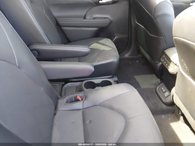2023 Toyota Highlander Hybrid Platinum მანქანა იყიდება აუქციონზე, vin: 5TDFARAH9PS022831, აუქციონის ნომერი: 46284117
