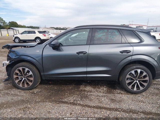 2026 Audi Q3 Tfsi Quattro S Tronic მანქანა იყიდება აუქციონზე, vin: WA1ABCFJ2T1070236, აუქციონის ნომერი: 46284127