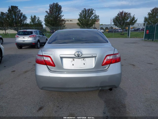 46284141 :رقم المزاد ، 4T1BE46K09U832742 vin ، 2009 Toyota Camry Le مزاد بيع