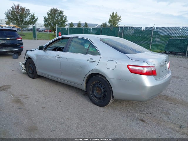 46284141 :رقم المزاد ، 4T1BE46K09U832742 vin ، 2009 Toyota Camry Le مزاد بيع