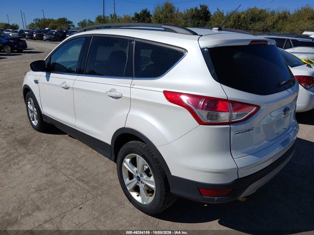 46284159 :رقم المزاد ، 1FMCU9GX1GUA75202 vin ، 2016 Ford Escape Se مزاد بيع