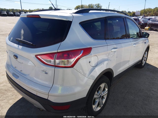 46284159 :رقم المزاد ، 1FMCU9GX1GUA75202 vin ، 2016 Ford Escape Se مزاد بيع
