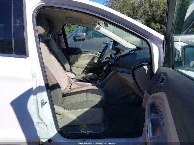 46284167 :رقم المزاد ، 1FMCU9GX3EUD16996 vin ، 2014 Ford Escape Se مزاد بيع