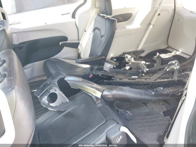 2020 Chrysler Pacifica Touring L მანქანა იყიდება აუქციონზე, vin: 2C4RC1BG2LR115790, აუქციონის ნომერი: 46284284