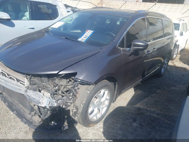 2020 Chrysler Pacifica Touring L მანქანა იყიდება აუქციონზე, vin: 2C4RC1BG2LR115790, აუქციონის ნომერი: 46284284