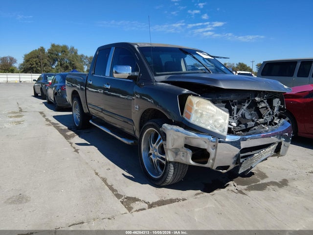 46284313 :رقم المزاد ، 1N6AA07A24N565615 vin ، 2004 Nissan Titan Se مزاد بيع