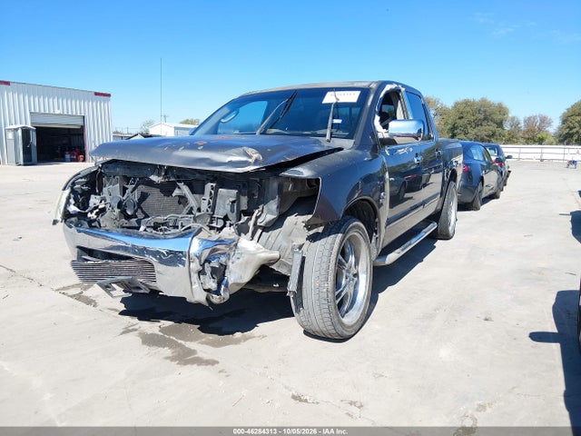 46284313 :رقم المزاد ، 1N6AA07A24N565615 vin ، 2004 Nissan Titan Se مزاد بيع