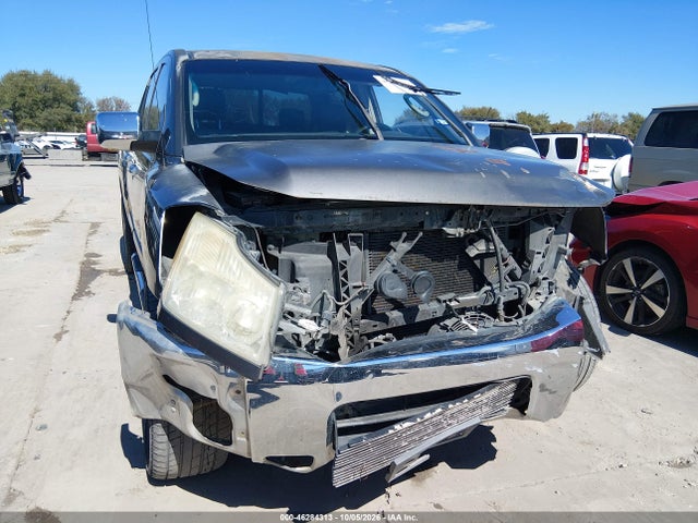 46284313 :رقم المزاد ، 1N6AA07A24N565615 vin ، 2004 Nissan Titan Se مزاد بيع