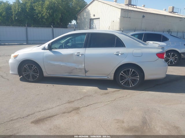 2013 Toyota Corolla Le მანქანა იყიდება აუქციონზე, vin: 2T1BU4EE8DC048754, აუქციონის ნომერი: 46284386