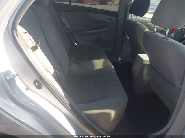 2013 Toyota Corolla Le მანქანა იყიდება აუქციონზე, vin: 2T1BU4EE8DC048754, აუქციონის ნომერი: 46284386
