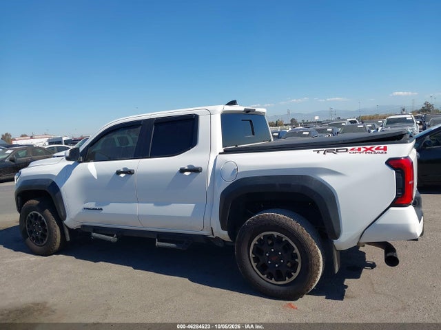 2024 Toyota Tacoma Trd Off Road მანქანა იყიდება აუქციონზე, vin: 3TMLB5JNXRM080528, აუქციონის ნომერი: 46284523