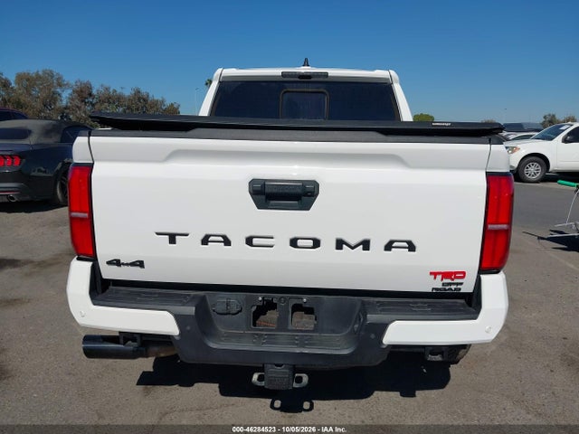 2024 Toyota Tacoma Trd Off Road მანქანა იყიდება აუქციონზე, vin: 3TMLB5JNXRM080528, აუქციონის ნომერი: 46284523