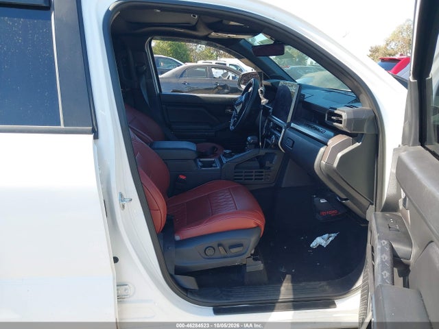 2024 Toyota Tacoma Trd Off Road მანქანა იყიდება აუქციონზე, vin: 3TMLB5JNXRM080528, აუქციონის ნომერი: 46284523