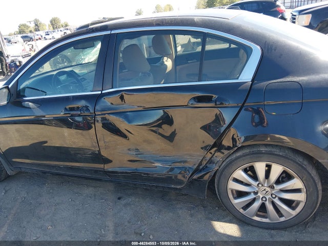 46284553 :رقم المزاد ، 1HGCP2F88BA152415 vin ، 2011 Honda Accord 2.4 Ex-l مزاد بيع