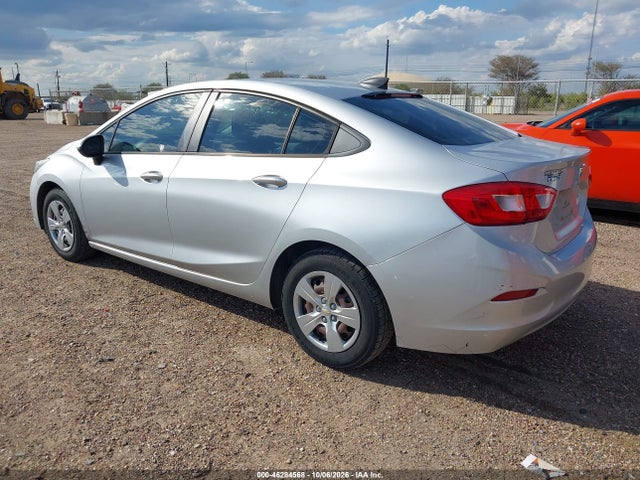 46284568 :رقم المزاد ، 1G1BC5SM7H7212113 vin ، 2017 Chevrolet Cruze Ls Auto مزاد بيع
