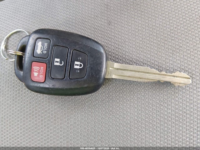 Aukcja sprzedaży 2014 Toyota Corolla Le, vin: 2T1BURHE4EC211281, numer aukcji: 46284625