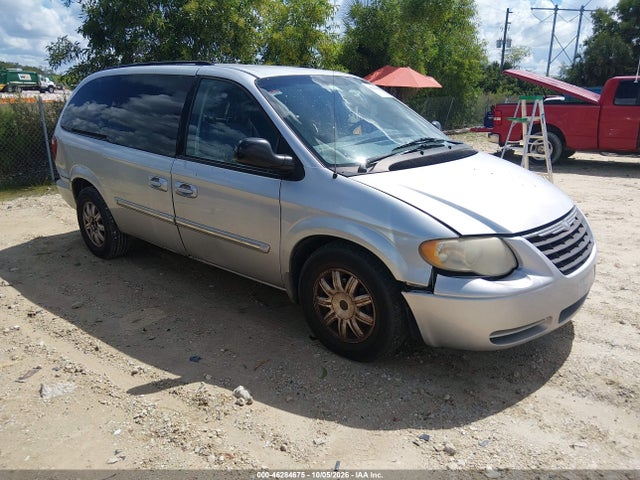 2007 Chrysler Town & Country Touring მანქანა იყიდება აუქციონზე, vin: 2A4GP54L67R156761, აუქციონის ნომერი: 46284675
