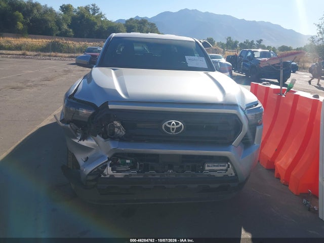 3TMLB5JN9SM141812 Toyota Tacoma Sr5
