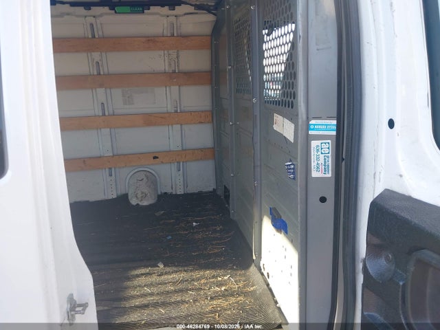 Продажа на аукционе авто 2015 Gmc Savana 2500 Work Van, vin: 1GTW7FCF4F1901402, номер лота: 46284769
