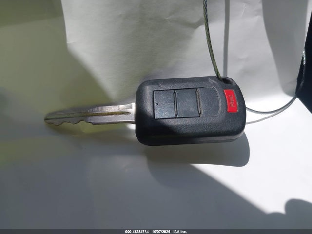 JA4AP3AUXHZ019093 Mitsubishi Outlander Sport 2.0 Es/2.0 Le