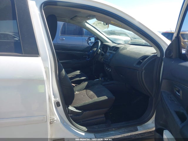 JA4AP3AUXHZ019093 Mitsubishi Outlander Sport 2.0 Es/2.0 Le